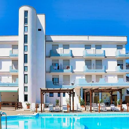 Hotel Villaggio Aurora 산 피에트로 인 베바냐 외부 사진