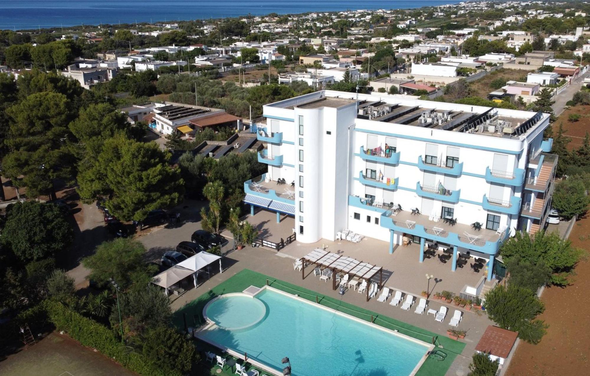 Hotel Villaggio Aurora 산 피에트로 인 베바냐 외부 사진