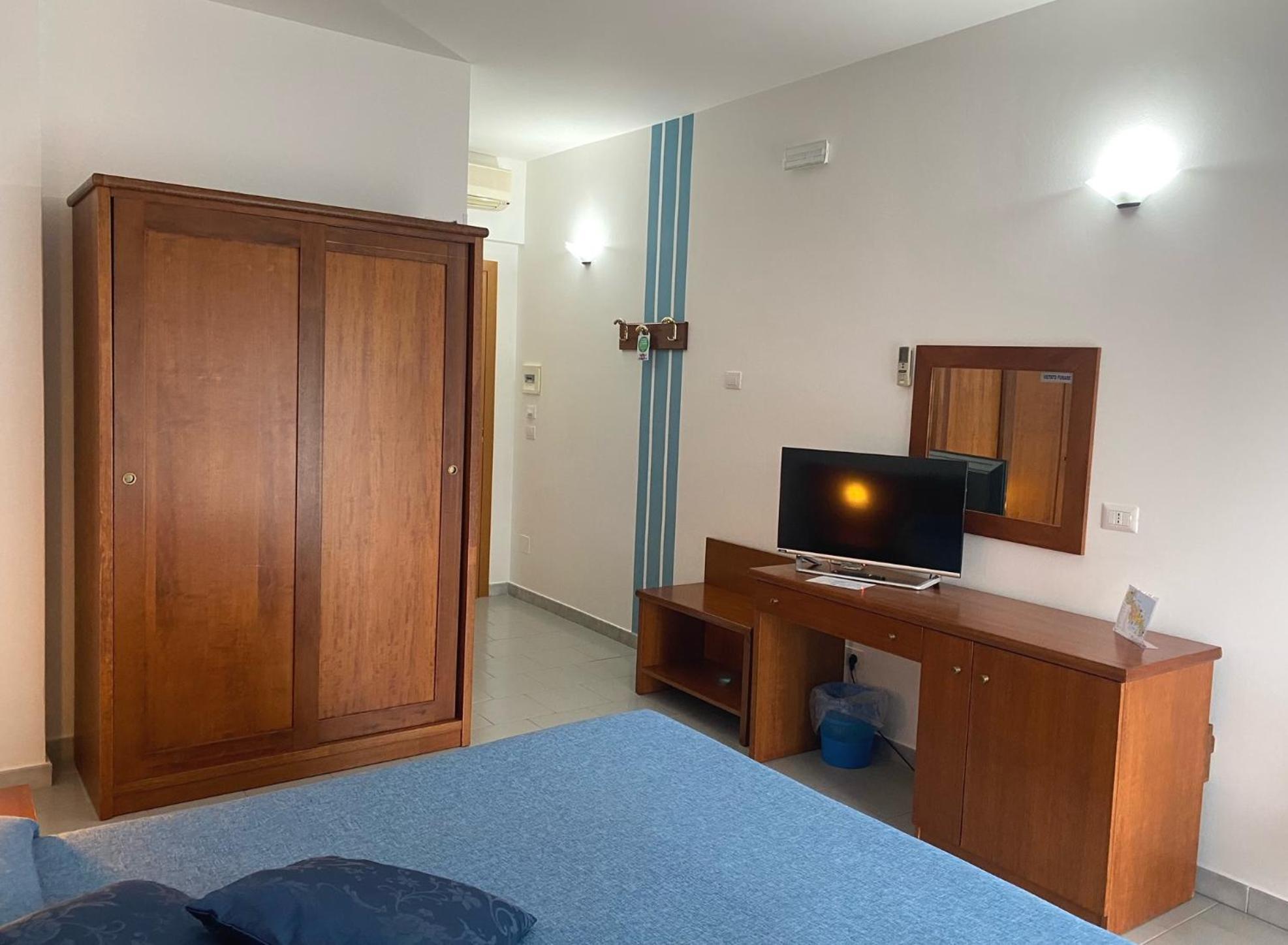 Hotel Villaggio Aurora 산 피에트로 인 베바냐 외부 사진