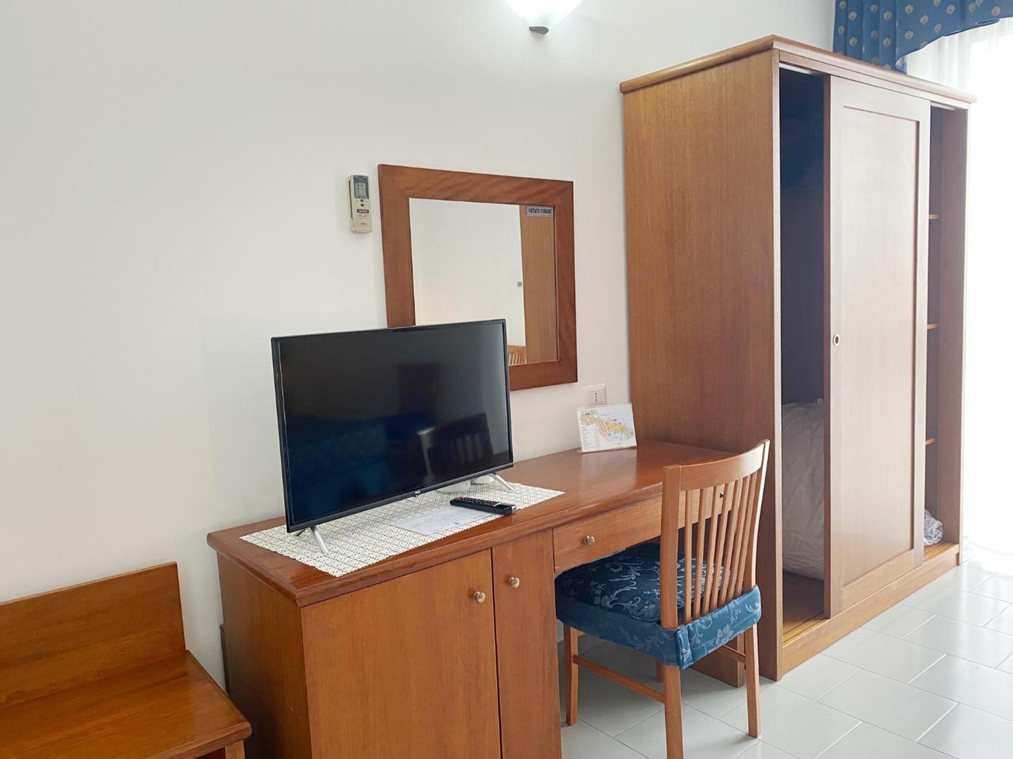 Hotel Villaggio Aurora 산 피에트로 인 베바냐 외부 사진